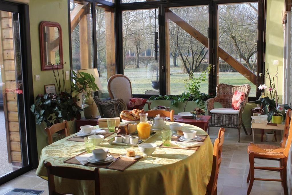 La Croix St Jean Panzió Foucheres Kültér fotó